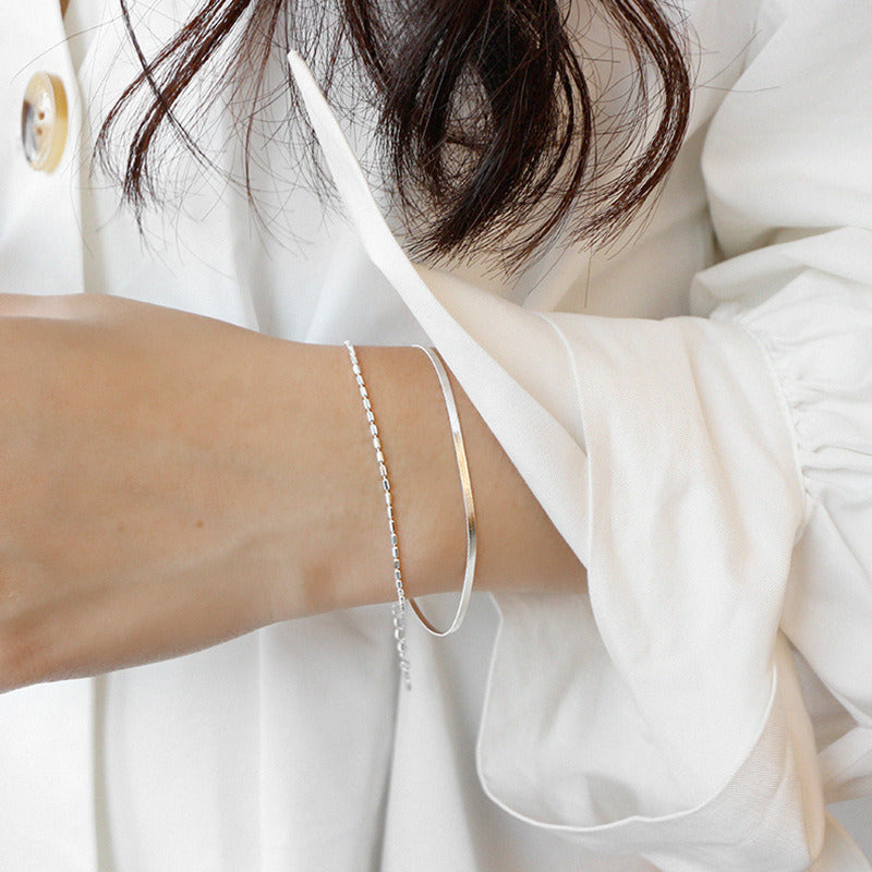 Infinite bracelet