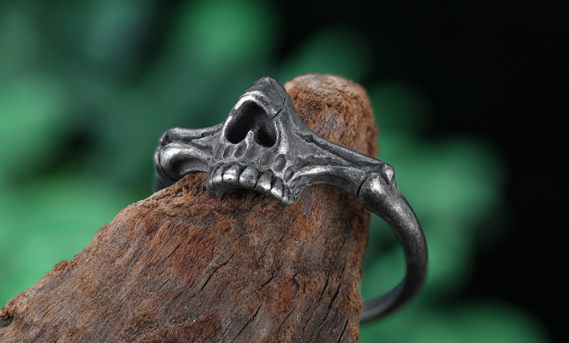 Crypt ring